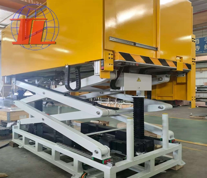 Steel chain lifting platform (rigid chain elevator)